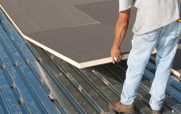 benefits of insulating Hackthorn flat roofing